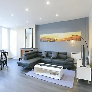 Appartement Le 34 Malon, T5 Hypercentre Chic Et Cosy, Wifi, Netflix Par Sovalfi, Saint-Etienne (Loire)